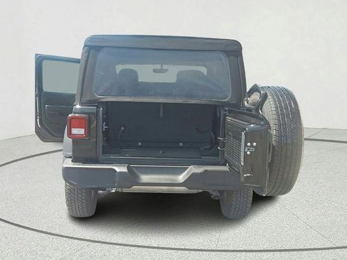 Used 2020 Jeep Wrangler Sport AWD/4WD image 12