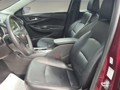 Used 2016 Chevrolet Malibu LT w/ Leather Package FWD image 15