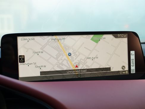 New 2026 MAZDA MAZDA3 Hatchback w/Premium Plus Pkg image 25