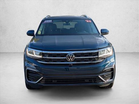 Used 2023 Volkswagen Atlas SEL Premium AWD/4WD image 2