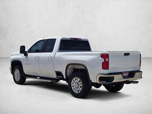 Used 2025 Chevrolet Silverado 2500 LT w/ Safety Package AWD/4WD image 8