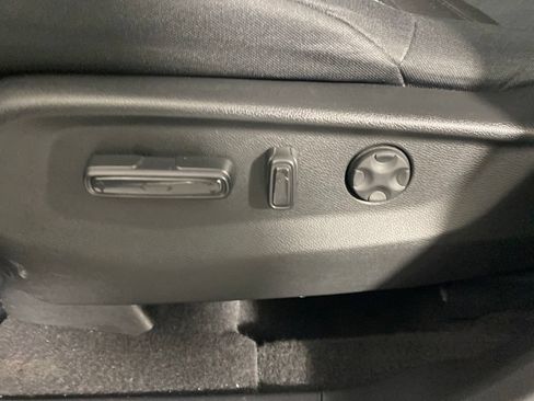 Used 2019 Honda CR-V EX image 23