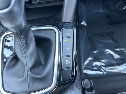 Used 2021 Kia Seltos SX w/ SX Sunroof Package image 22