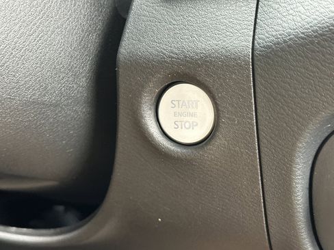 Used 2022 Nissan Frontier PRO-4X w/ Pro-4X Premium Package image 21