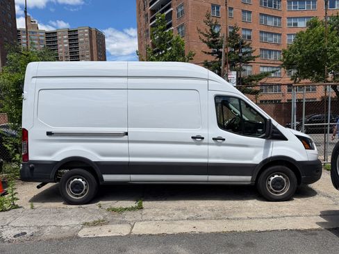 Used 2026 Ford Transit 350 148 High Roof RWD image 3
