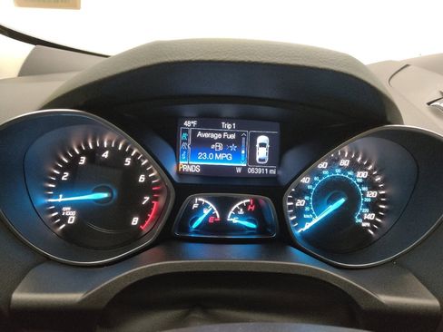 Used 2015 Ford Escape SE w/ Equipment Group 201A image 23