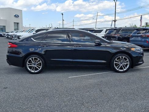 Used 2020 Ford Fusion SEL FWD image 7