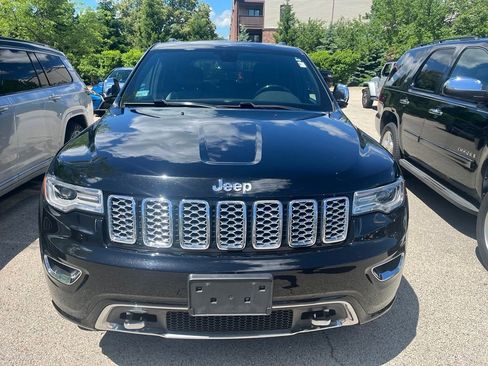 Used 2019 Jeep Grand Cherokee Overland AWD/4WD image 2
