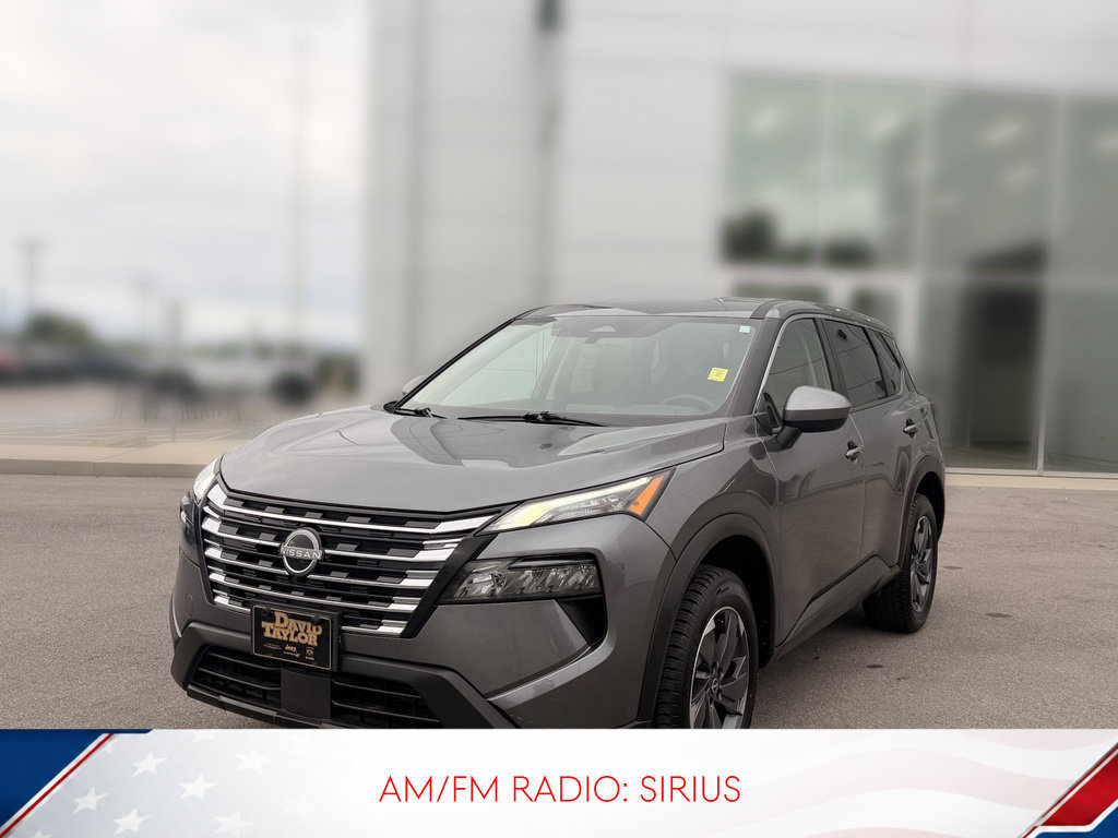 Used 2026 Nissan Rogue SV FWD image 2