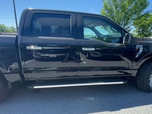 Used 2025 Ford F150 XLT w/ Equipment Group 301A Standard AWD/4WD image 9