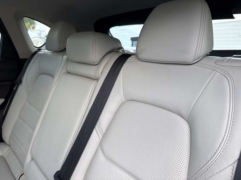 Used 2019 MAZDA CX-5 Grand Touring w/ GT Premium Package FWD image 13