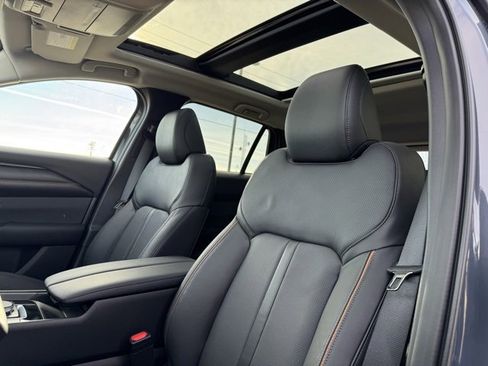 New 2026 MAZDA CX-50 2.5 Hybrid w/ Premium Plus Pkg image 8