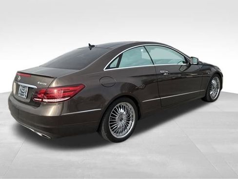 Used 2014 Mercedes-Benz E 350 4MATIC Coupe image 5