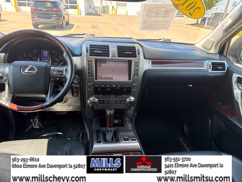 Used 2016 Lexus GX 460 w/ Premium Package AWD/4WD image 21