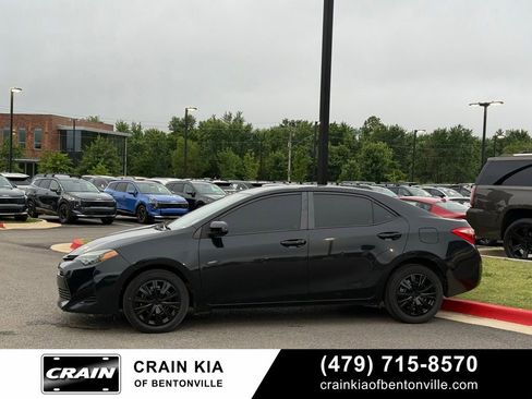 Used 2019 Toyota Corolla LE FWD image 4