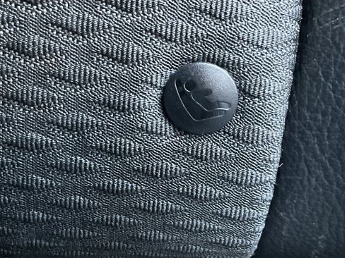 Used 2023 Jeep Compass Latitude image 16