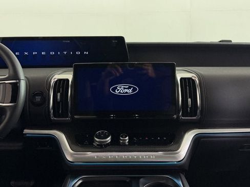 New 2026 Ford Expedition Max Platinum w/ Stealth Appearance Package image 13