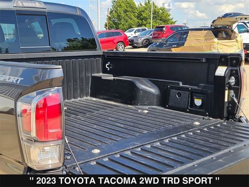 Used 2023 Toyota Tacoma TRD Sport image 33