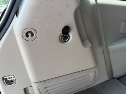 Used 2017 Buick Enclave Convenience FWD image 31