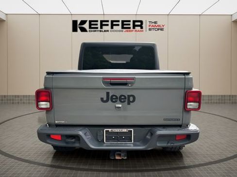 Used 2020 Jeep Gladiator Sport w/ Quick Order Package 24S AWD/4WD image 4