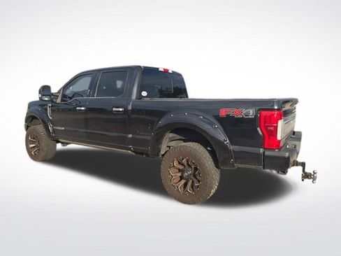Used 2019 Ford F250 Limited w/ FX4 Off-Road Package AWD/4WD image 5