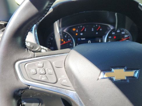 Used 2022 Chevrolet Equinox LT AWD/4WD image 14
