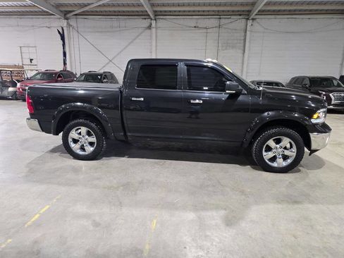 Used 2017 RAM 1500 Big Horn AWD/4WD image 17