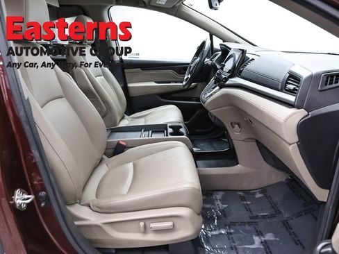 Used 2018 Honda Odyssey Touring image 25
