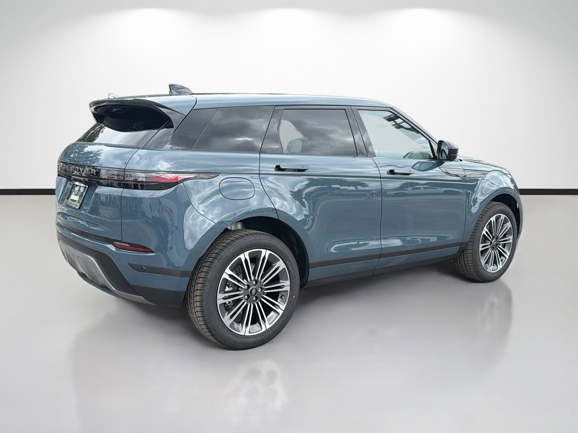 New 2026 Land Rover Range Rover Evoque S AWD/4WD image 5