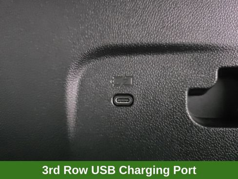 Used 2026 Chevrolet Traverse RS AWD/4WD image 56