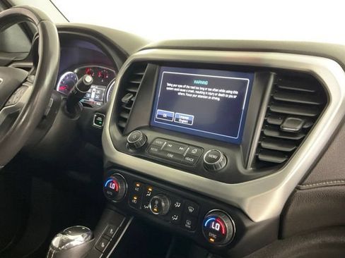 Used 2019 GMC Acadia SLT FWD image 22
