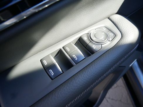 New 2026 GMC Yukon XL Denali w/ Sun & Power Step Package image 9