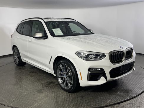 Used 2018 BMW X3 M40i image 3