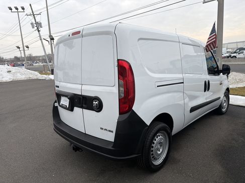 Used 2017 RAM ProMaster City Tradesman image 4