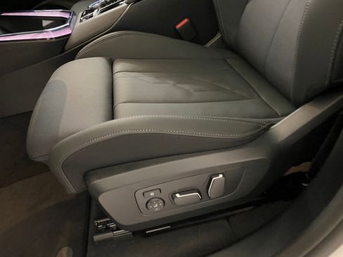 New 2026 BMW X3 xDrive30 w/ Premium Package image 12