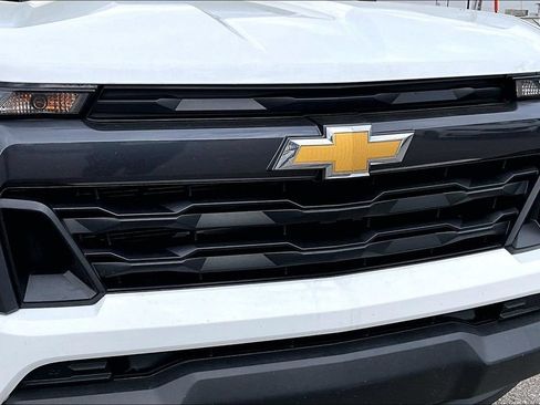 Used 2024 Chevrolet Colorado LT w/ LT Convenience Package RWD image 37