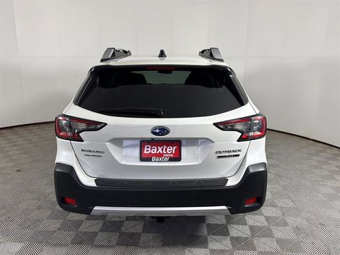 Used 2024 Subaru Outback Touring XT AWD/4WD image 6