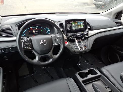 Certified 2024 Honda Odyssey EX-L image 6