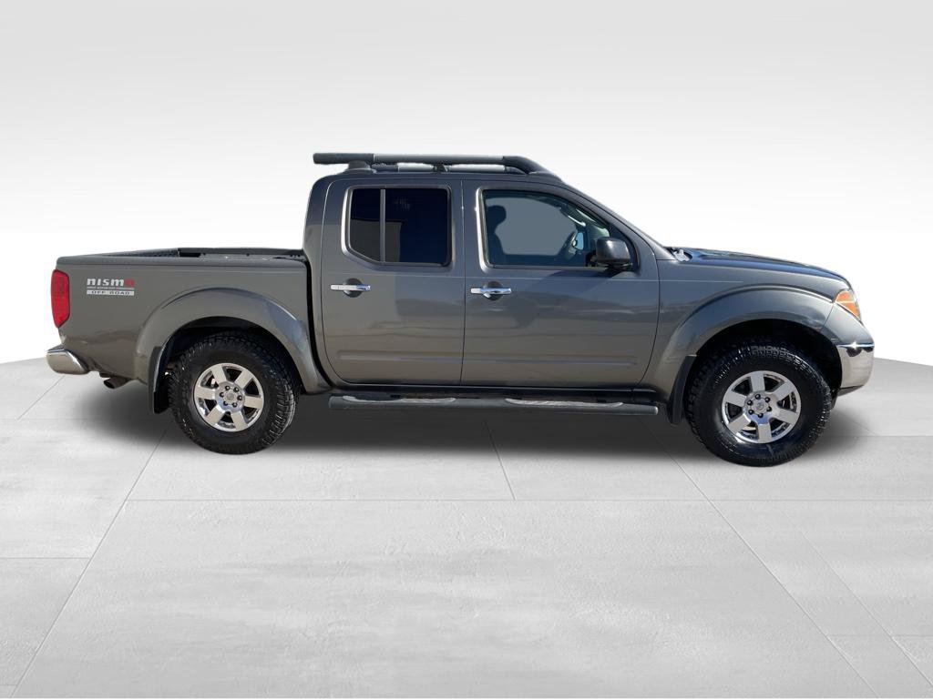 Used 2008 Nissan Frontier NISMO w/ Moonroof Pkg RWD image 4