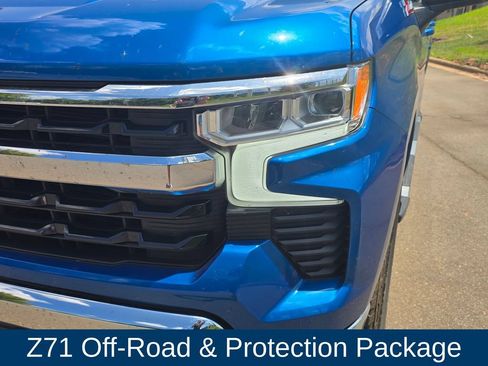 Used 2023 Chevrolet Silverado 1500 LT AWD/4WD image 8