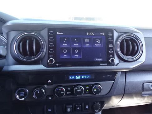 Used 2023 Toyota Tacoma TRD Off-Road AWD/4WD image 28