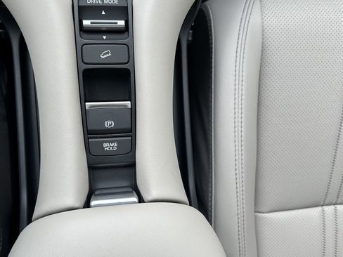 New 2026 Honda HR-V EX-L image 28