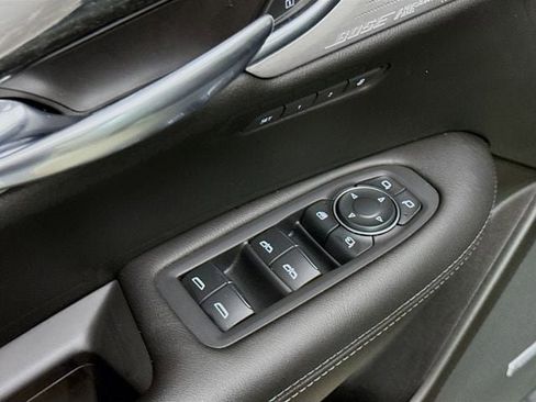 Used 2021 Cadillac XT5 Premium Luxury image 19