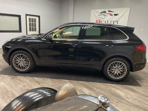 Used 2012 Porsche Cayenne image 7