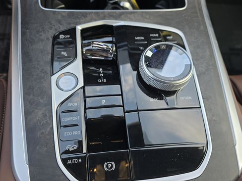 New 2026 BMW X5 xDrive40i w/ Executive Package image 23