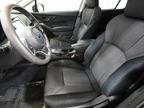 Used 2023 Subaru Crosstrek 2.0i image 7