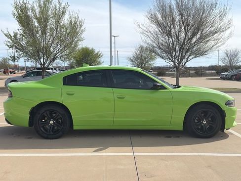 Used 2023 Dodge Charger SXT w/ Cold Weather Package image 10