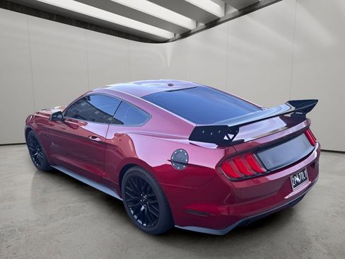 Used 2017 Ford Mustang GT Premium w/ GT Performance Package RWD image 2