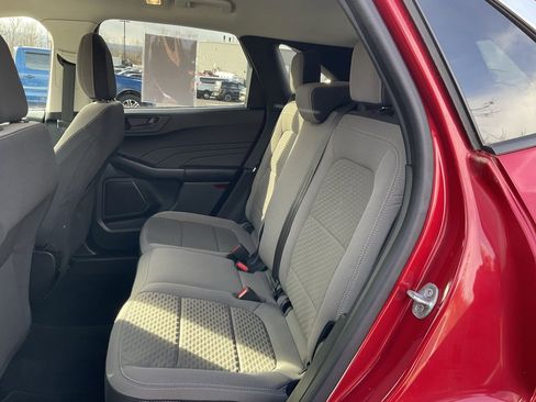 Used 2022 Ford Escape SE w/ Cold Weather Package image 17
