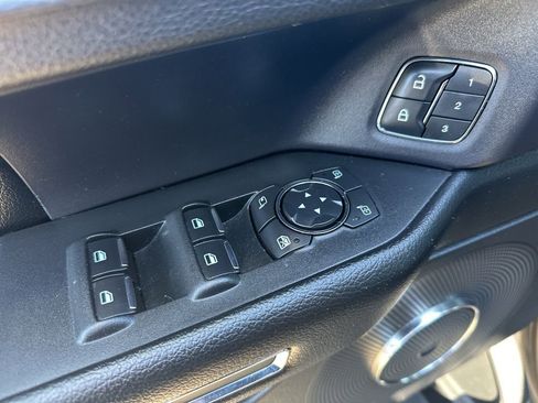 Used 2019 Ford Expedition XLT w/ Equipment Group 202A image 15